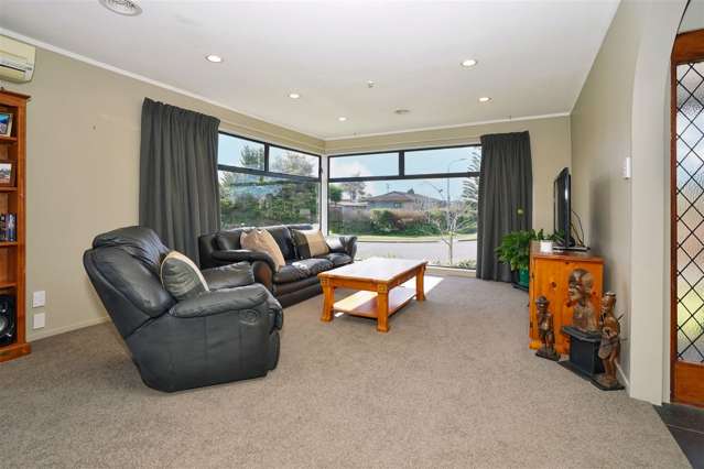 32 Ronald Court Pukete_2