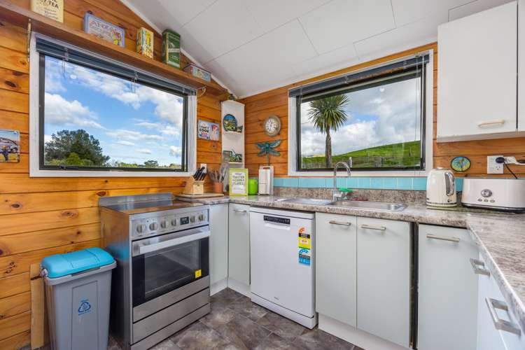 981 Kaipara Flats Road Kaipara Flats_11