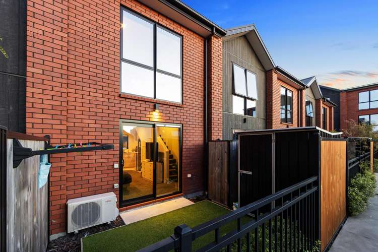10/7 Spencer Street Addington_7