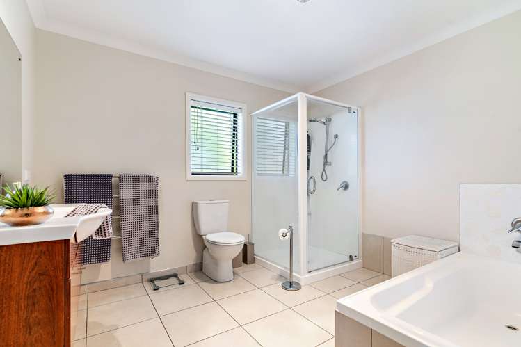 17 William Donald Drive Solway_9