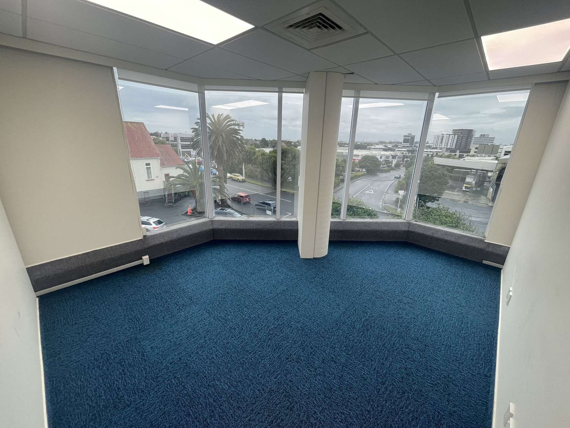 suite 9/2 Kalmia Street Ellerslie_0