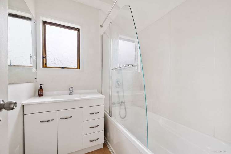 1/2 Eugen Place Bayview_8