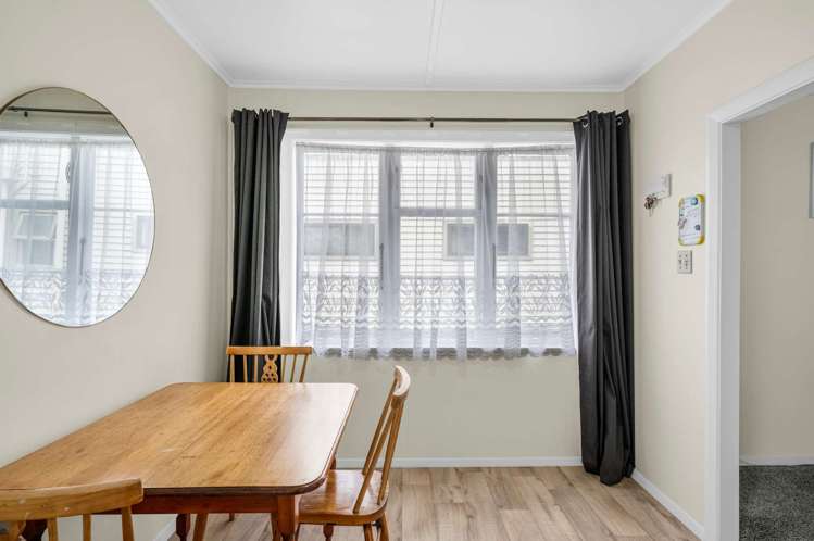 69 Douglas McLean Avenue_5