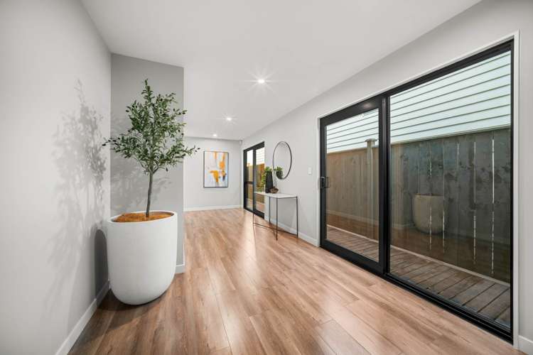 16 Pakirikiri Street Long Bay_14