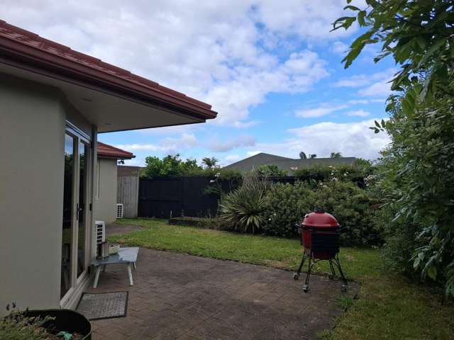 27 Cranbrook Place 2612_1