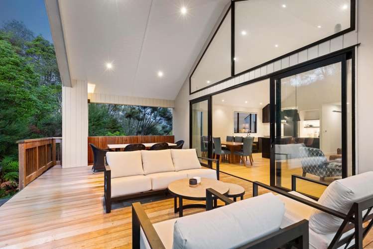 8 Collings Drive_0