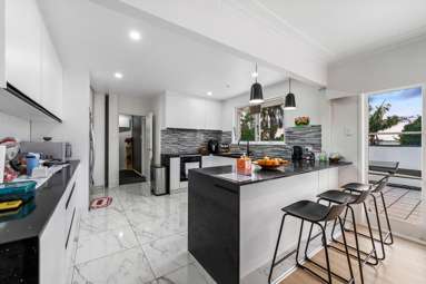 214a Edmonton Road_3