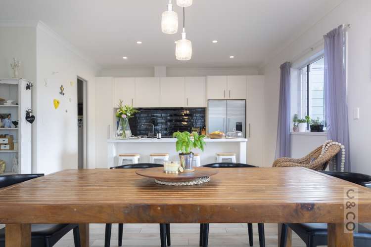 14 Floyd Road Riverhead_16