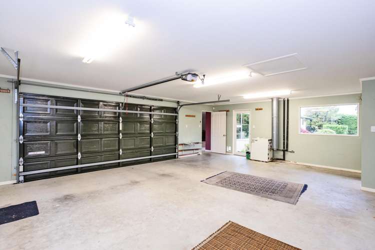 22 Raeburn Avenue Otatara_24