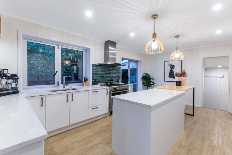 11 Spinnaker Drive Whitby_8