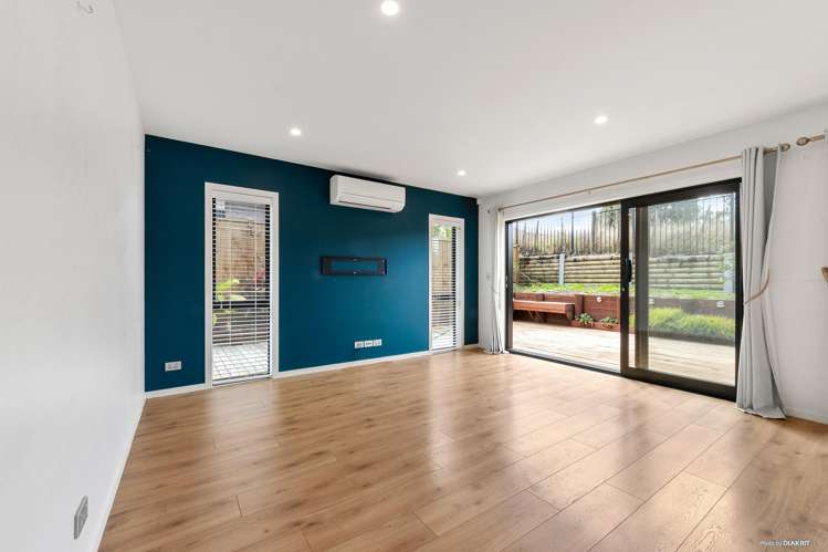 42 Accolage Boulevard Kumeu_11
