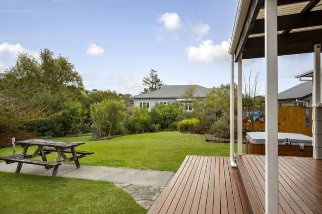 93 Awaroa Road Helensville_1