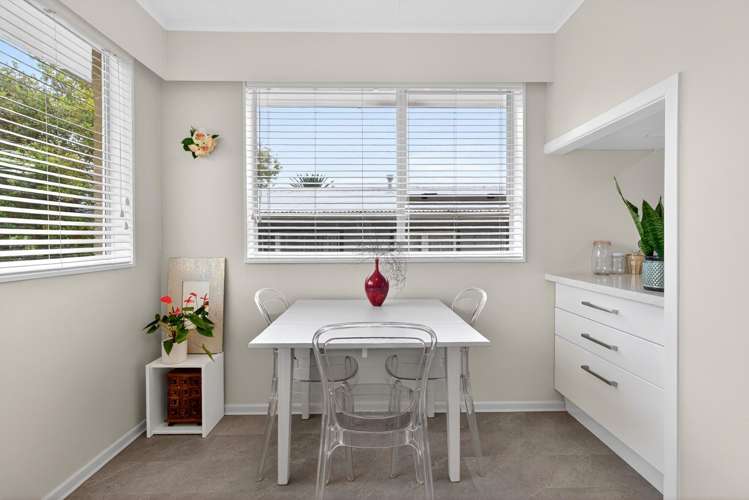 15A Pencarrow Crescent Wainuiomata_2