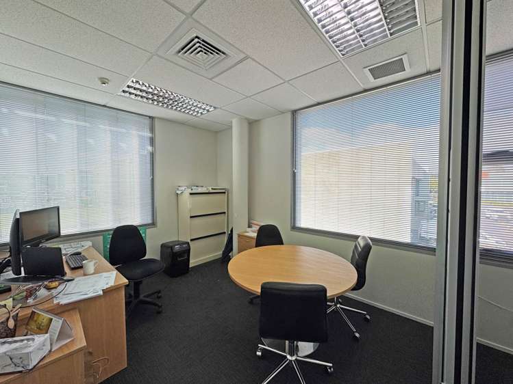 Unit G4/27-29 William Pickering Drive Rosedale_6