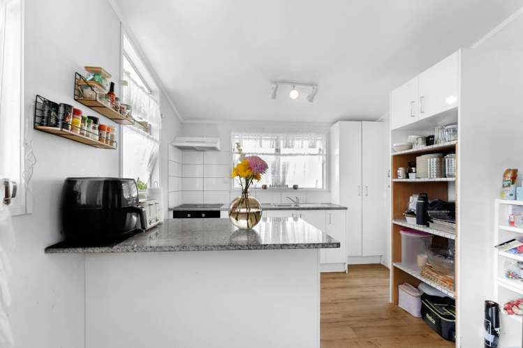 3 Yearsley Place Manurewa_4