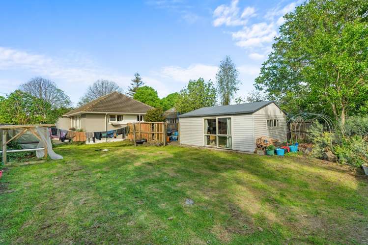 327 Clyde Road Bryndwr_12