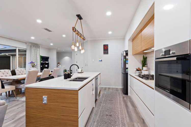 8 Gemscott Crescent Huapai_9