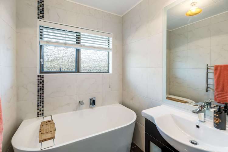 6 Aintree Crescent Awapuni_14