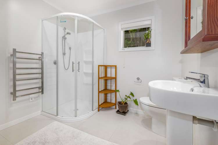 19 Kakariki Grove Waikanae_18