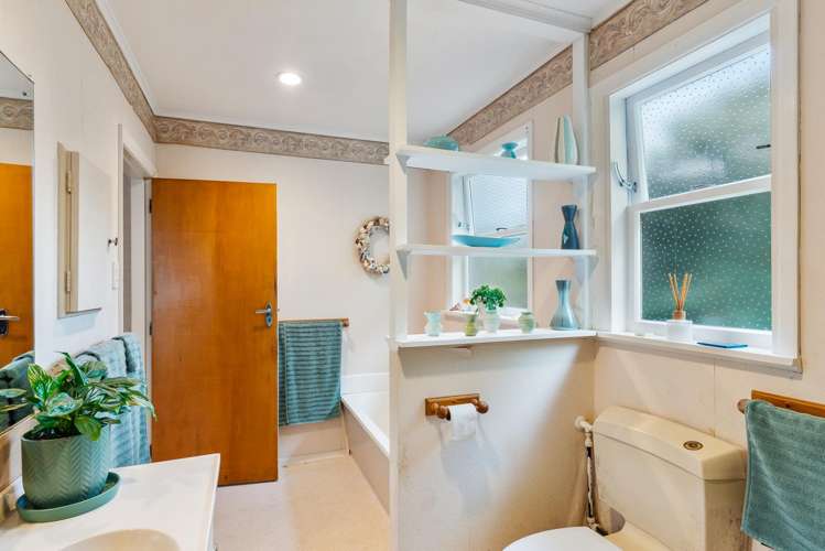 23 Tui Road Raumati Beach_17