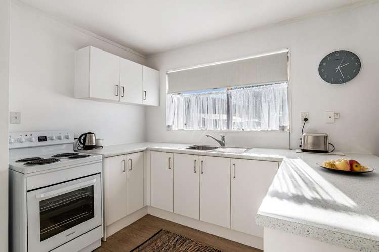 2/438 Hibiscus Coast Highway Orewa_6