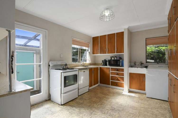 3/13 Cobham Crescent Stoke_5