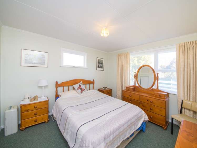 75 Derby Street Feilding_9