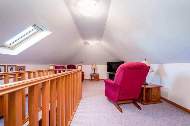 55 Frankleigh Street Somerfield_17