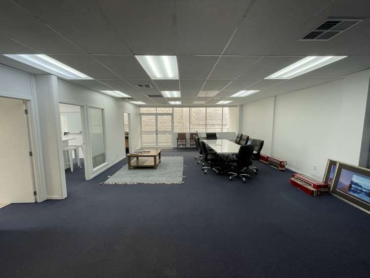 130 Broadway Newmarket_6