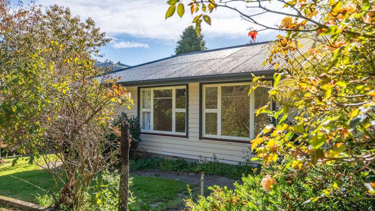 64 Harmans Track Little River_17