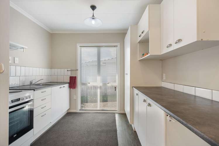 7 Montgomery Avenue Onerahi_4