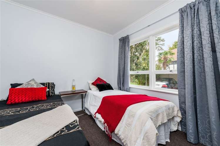 1/17 Swanson Road Henderson_9