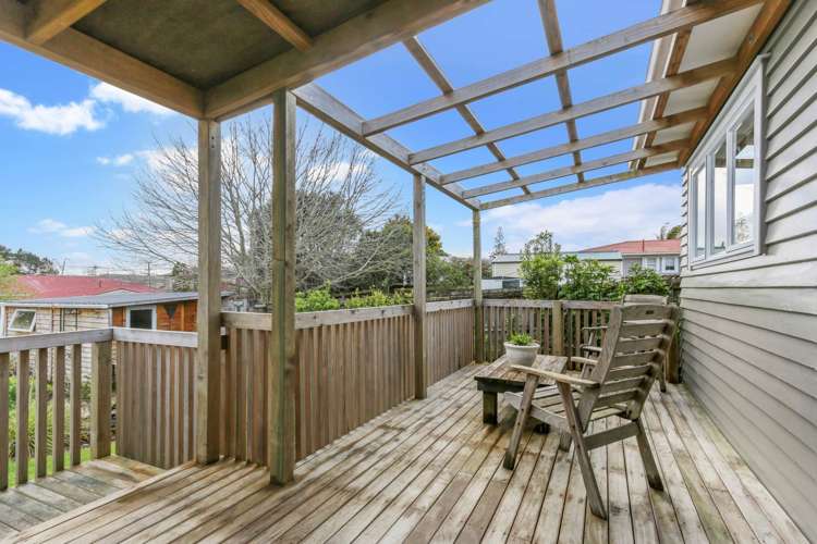 10 Helga Crescent Te Atatu Peninsula_5