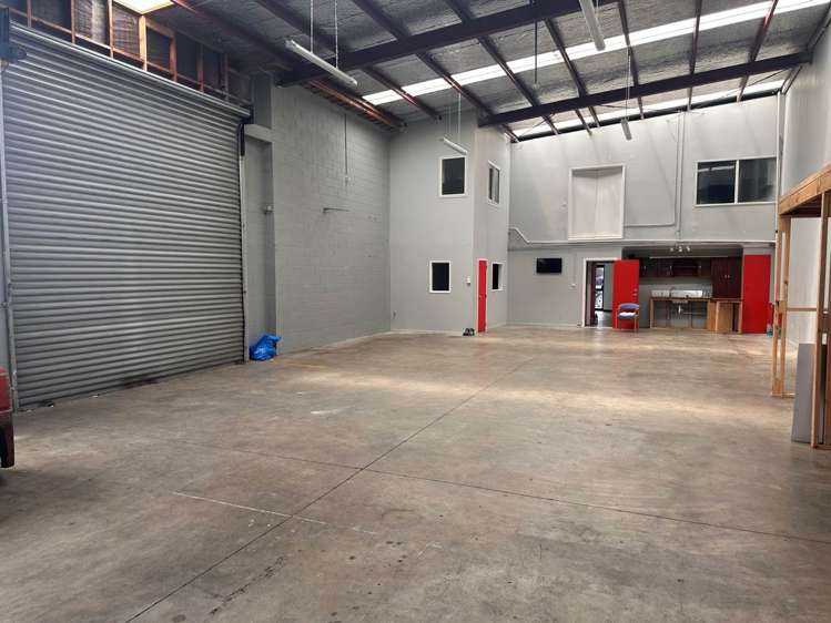 Unit B/39 Rennie Drive Mangere_1