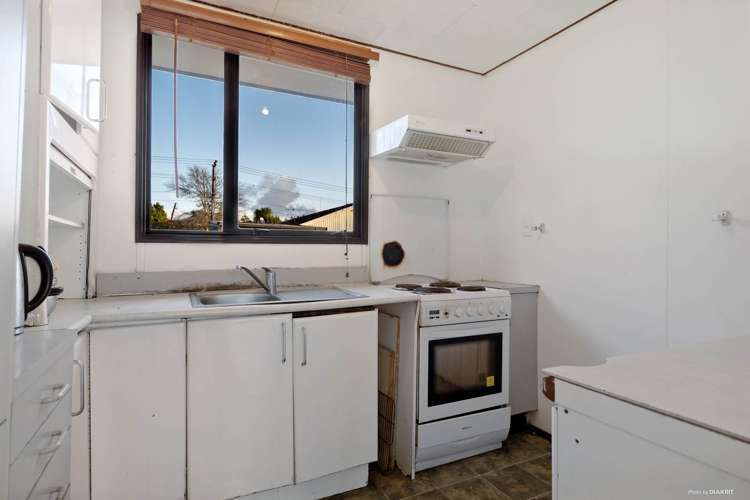 2/84 Lynwood Road New Lynn_6