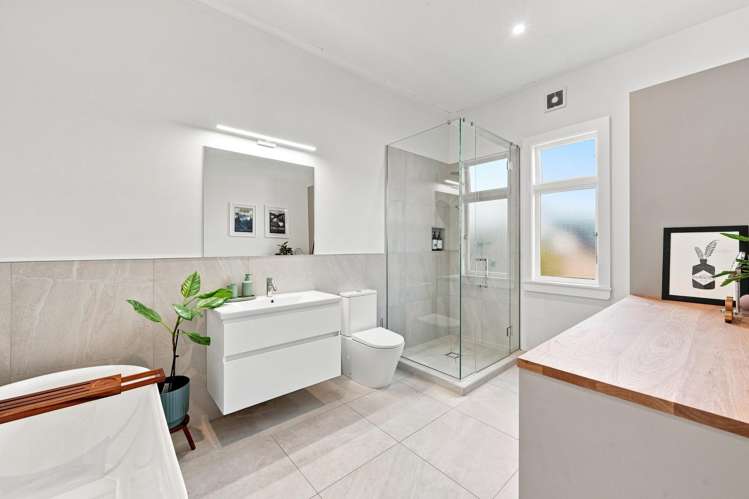 216 Springfield Road Saint Albans_9