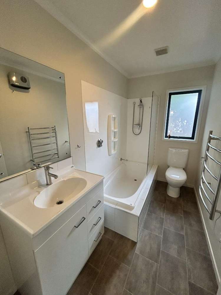 37 Rosamond Way 11103_7