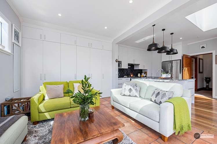 78 Penrose Street Woburn_9