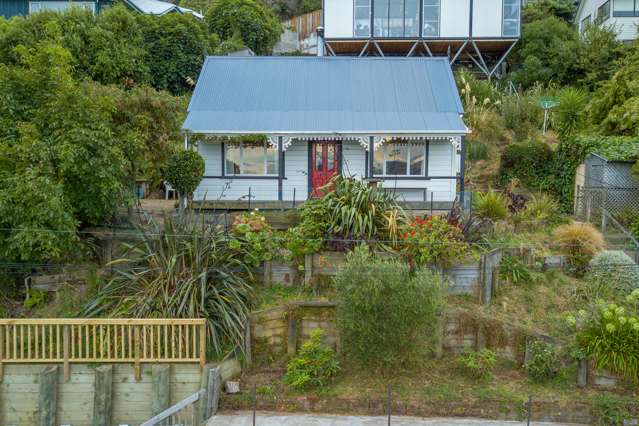 24 Cunningham Terrace Lyttelton_2