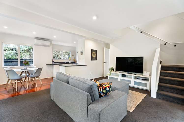 3/6 Fifth Avenue Mount Albert_7