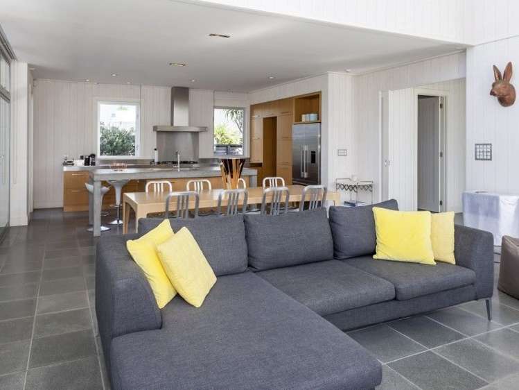 24 Mcliver Place Pauanui_12