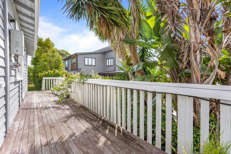 309 Lake Road Hauraki_15