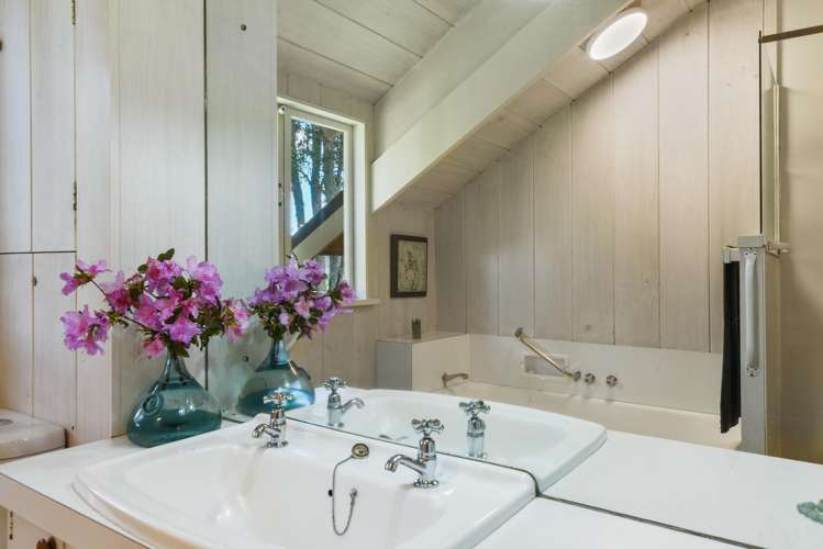 273J Whangamoa Drive Rotoiti_21
