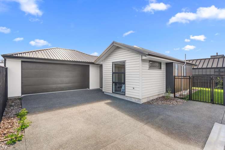 4/92 Claridges Road_0