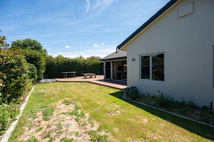 6 Ryeland Avenue Wakefield_38