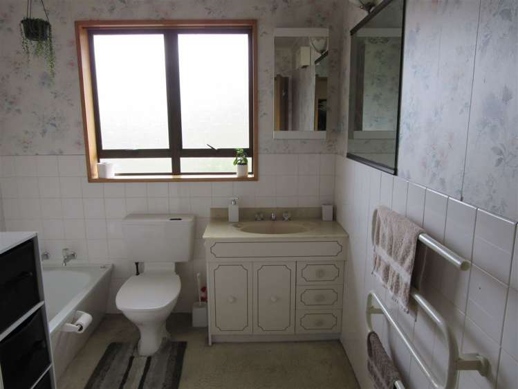 69 Parry Crescent Lake Hawea_6