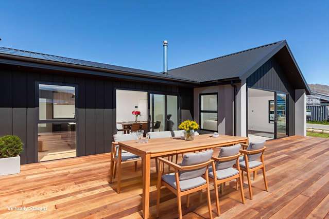 Space for the Whole Crew - and The Toys