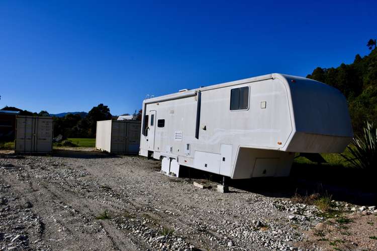 13 Nikau Heights Kahurangi National Park_16