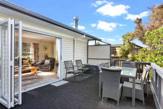 61 Daffodil Street Titirangi_2