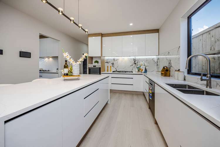 23 Obelus Road Flat Bush_6